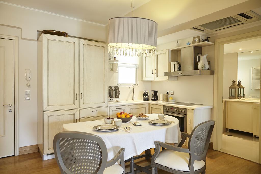 Unique Apartment In The Heart Of The City Rhodes City Exterior foto
